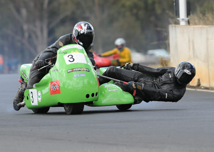 Geoff Grant and Craig Lawson Kawasaki 750 – 2009 Australian Historic Championships – Warwick Queensland.